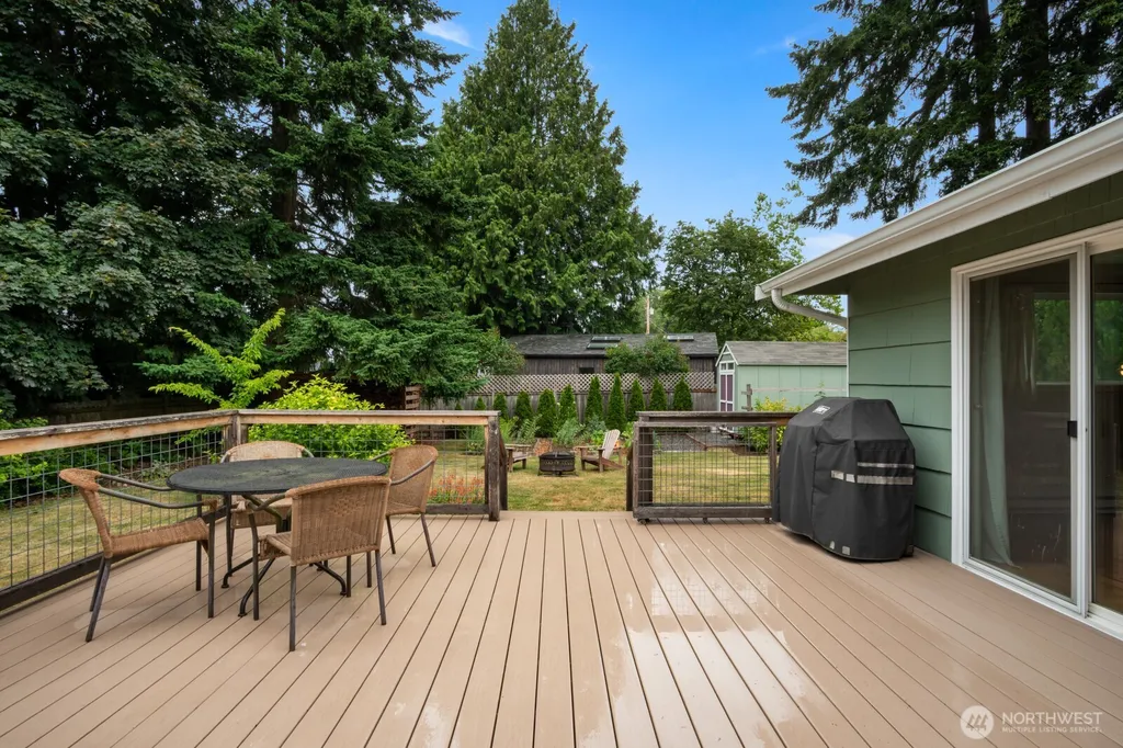 8915 218th Street SW Edmonds WA 98026