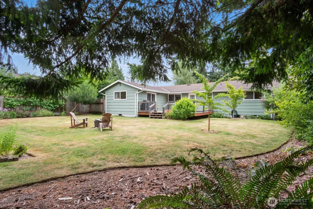 8915 218th Street SW Edmonds WA 98026
