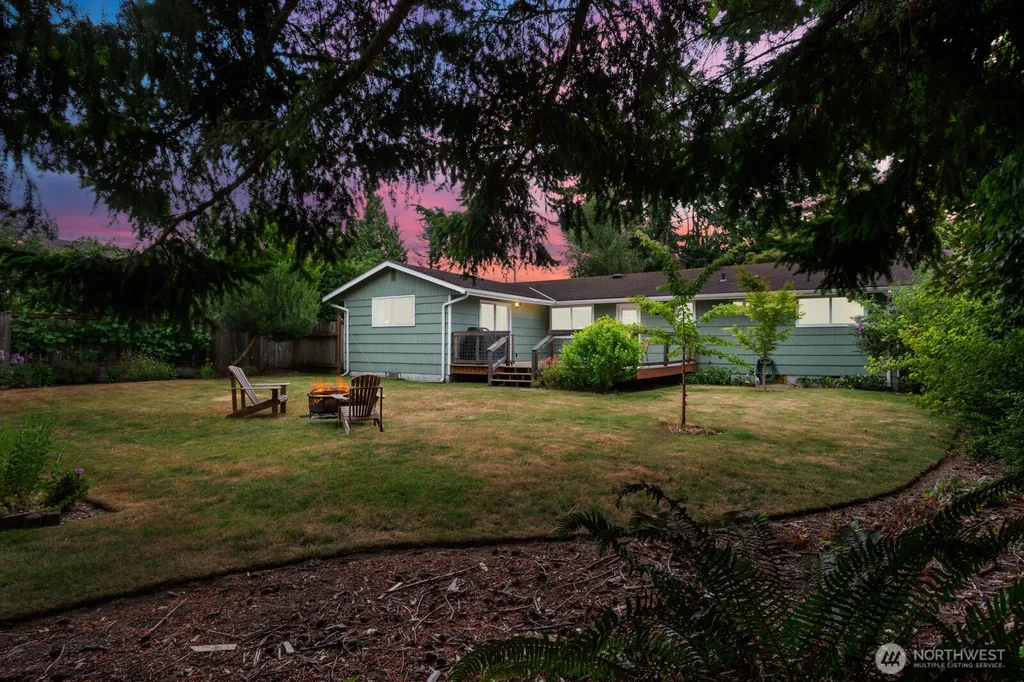 8915 218th Street SW Edmonds WA 98026