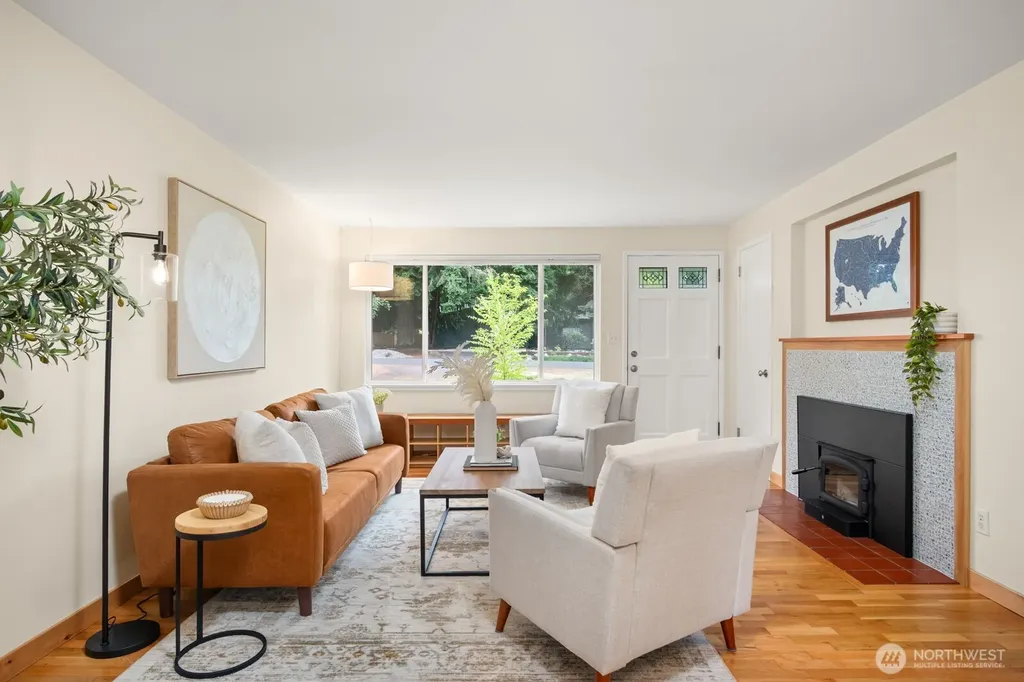 8915 218th Street SW Edmonds WA 98026