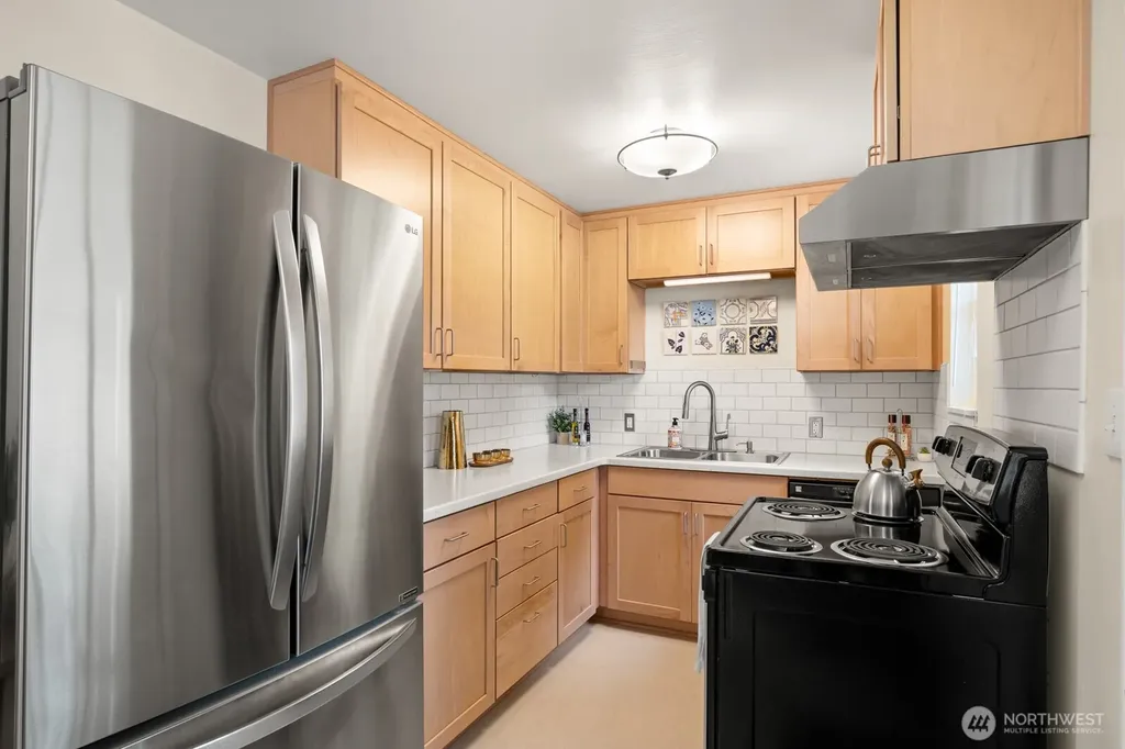 8915 218th Street SW Edmonds WA 98026