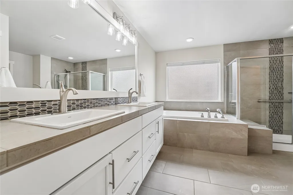 2096 NW Rustling Fir Lane Silverdale WA 98383