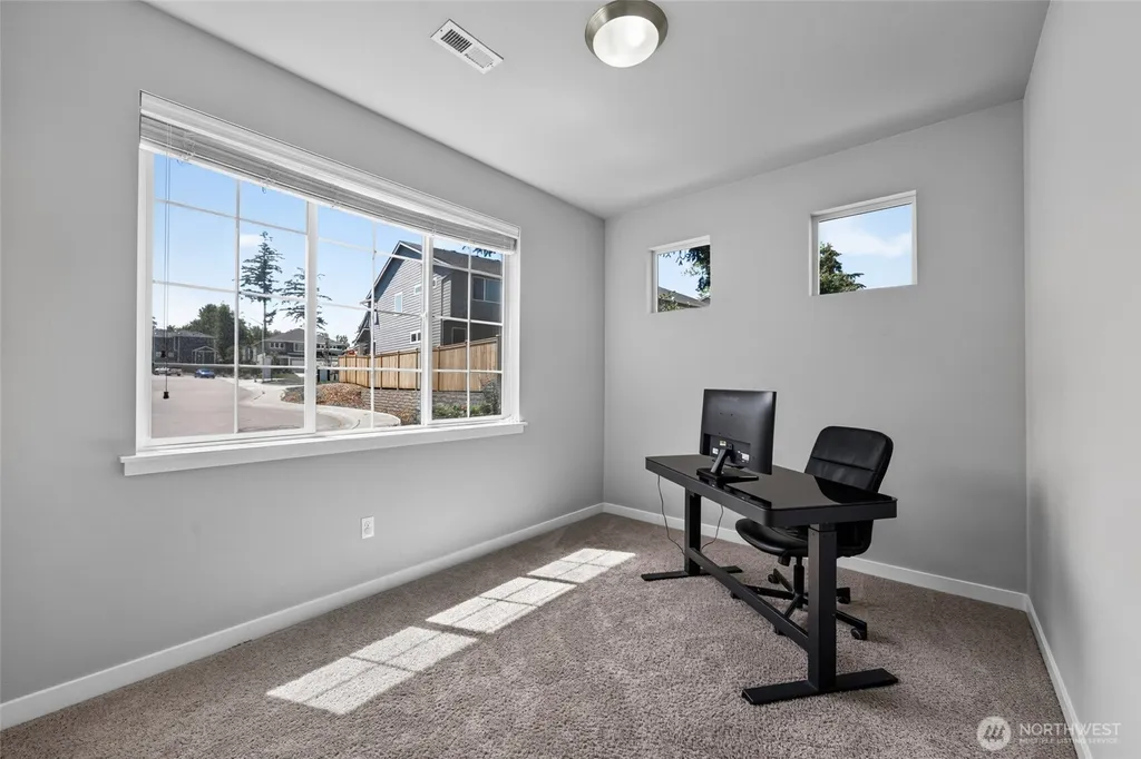 16131 76th Avenue Ct E Puyallup WA 98375