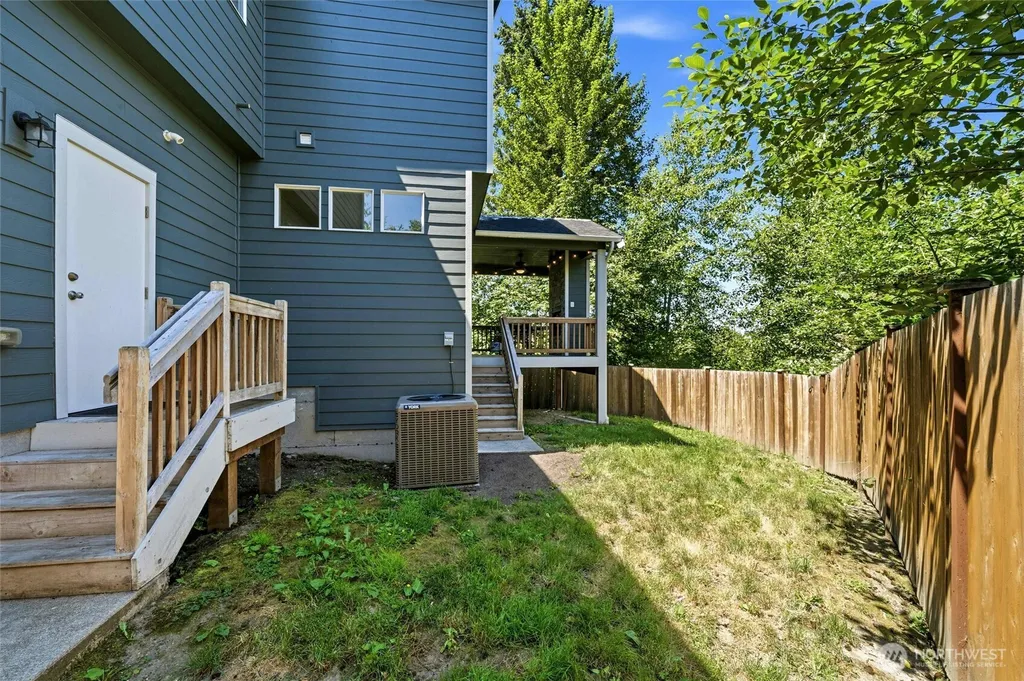 16131 76th Avenue Ct E Puyallup WA 98375