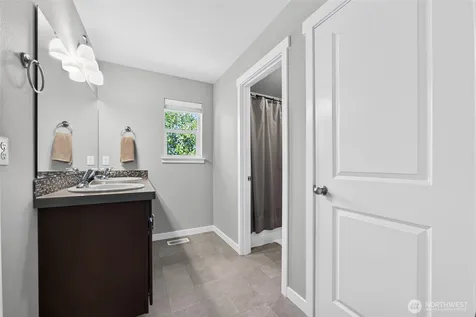 16131 76th Avenue Ct E Puyallup WA 98375
