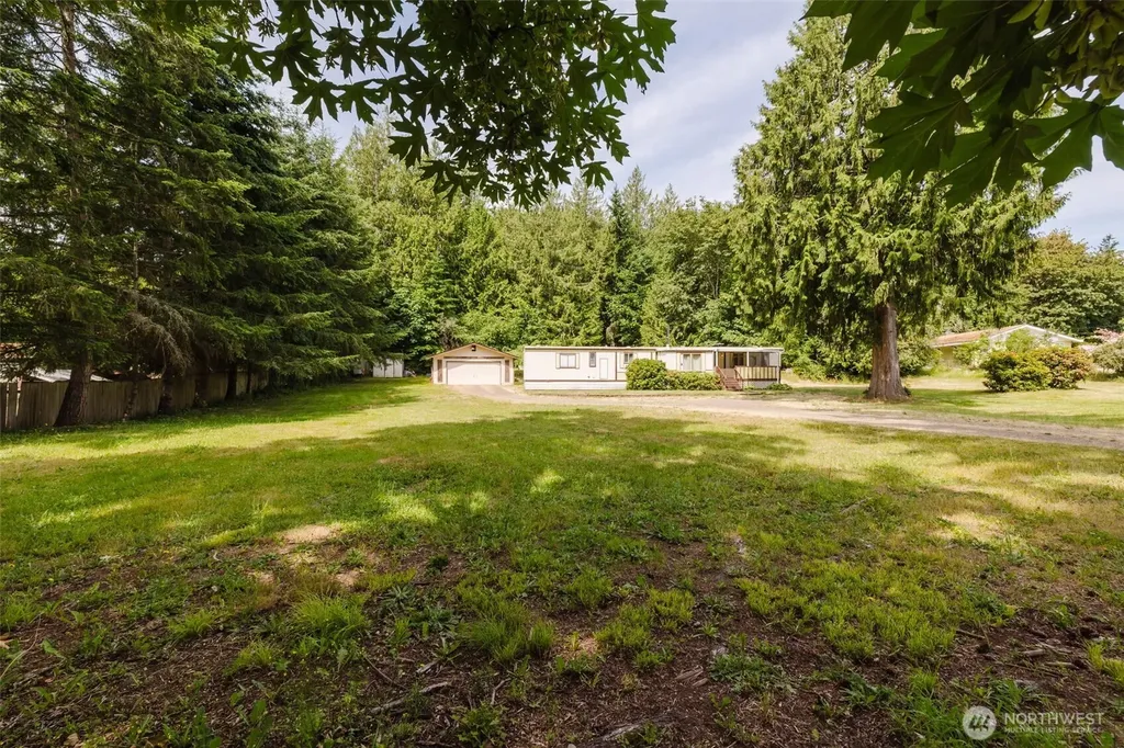11435 Ogle Road NE Poulsbo WA 98370