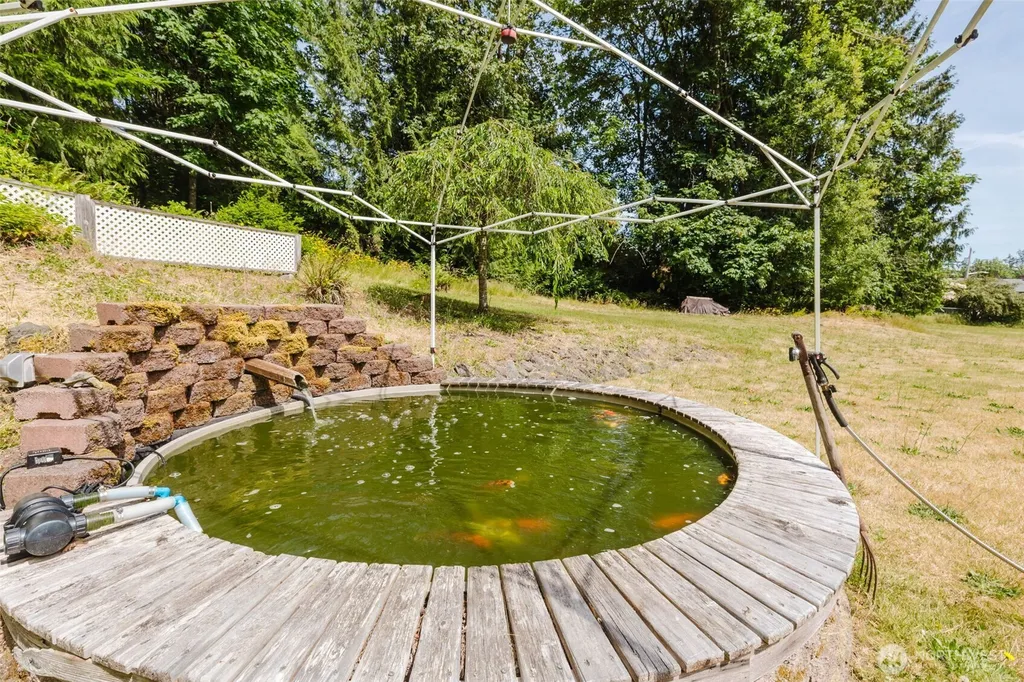 11435 Ogle Road NE Poulsbo WA 98370