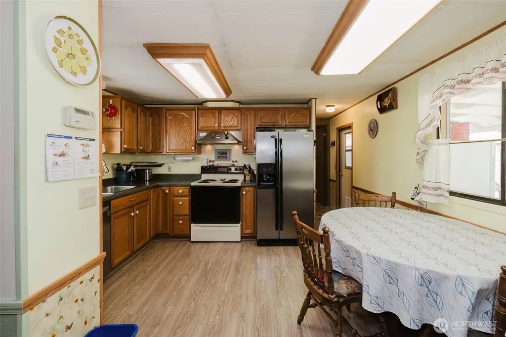 11435 Ogle Road NE Poulsbo WA 98370