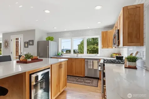 1113 Goat Trail Road Mukilteo WA 98275
