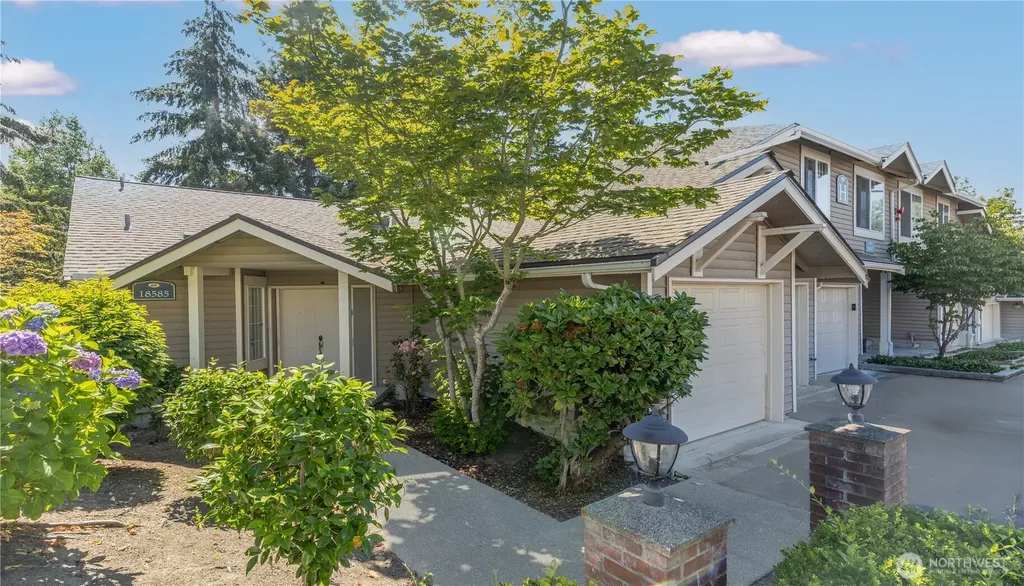 18585 NE 57th Street Redmond WA 98052