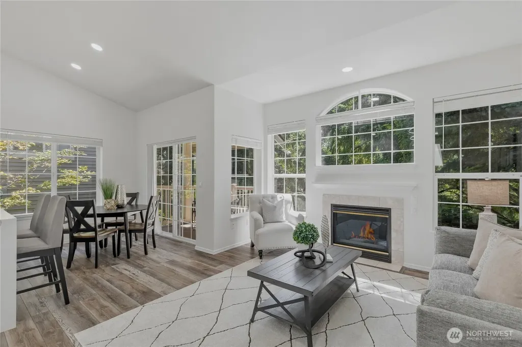 18585 NE 57th Street Redmond WA 98052
