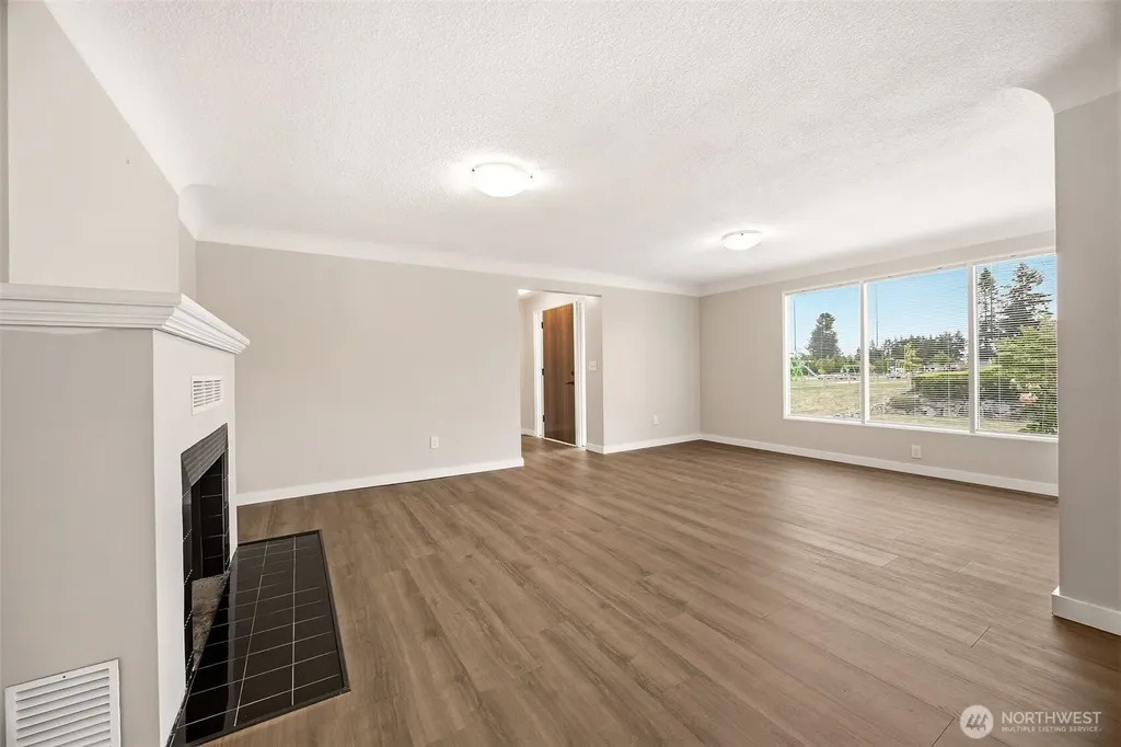 4832 Rucker Avenue Everett WA 98203