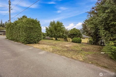 4832 Rucker Avenue Everett WA 98203