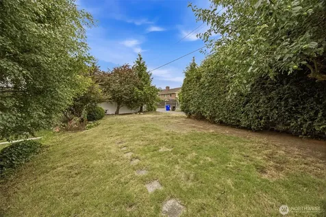 4832 Rucker Avenue Everett WA 98203