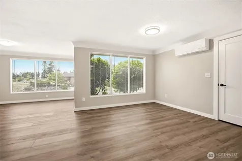 4832 Rucker Avenue Everett WA 98203