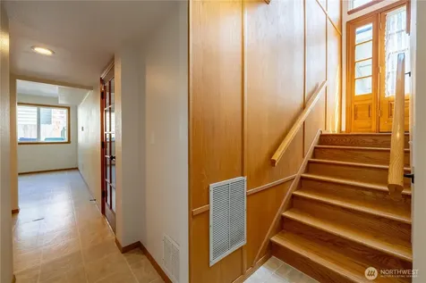 1127 204th Place SE Bothell WA 98012