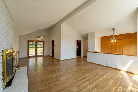 1127 204th Place SE Bothell WA 98012