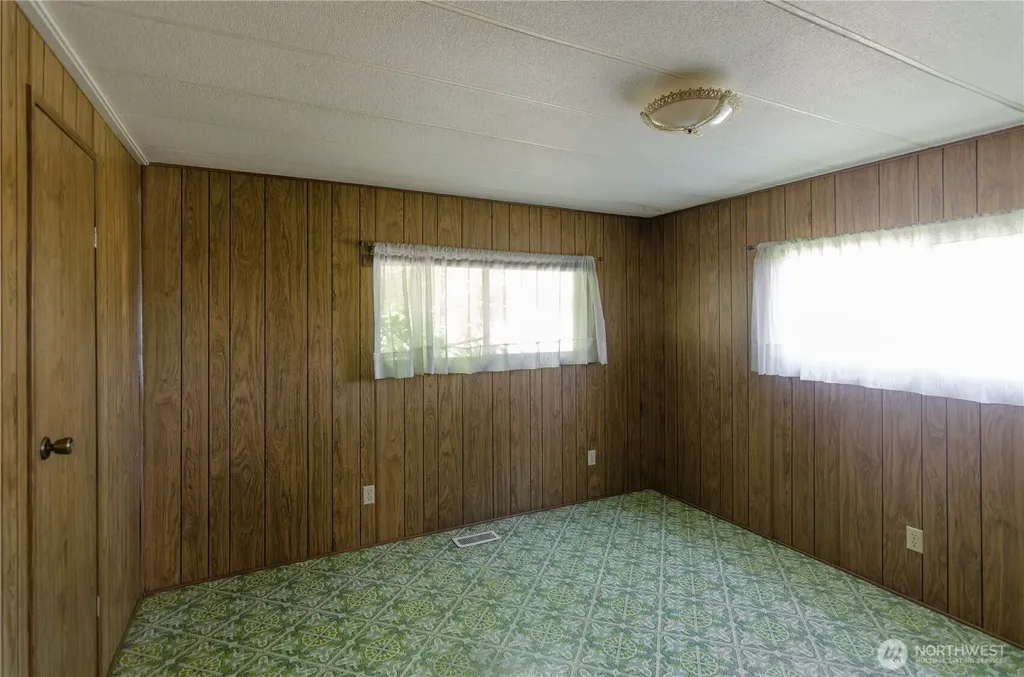 14830 Cedarwood Drive SE Tenino WA 98589