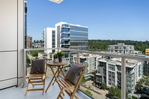 10650 NE 9th Place Bellevue WA 98004