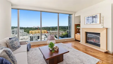 10650 NE 9th Place Bellevue WA 98004