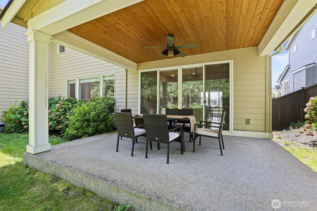 29 242nd Street SE Bothell WA 98021