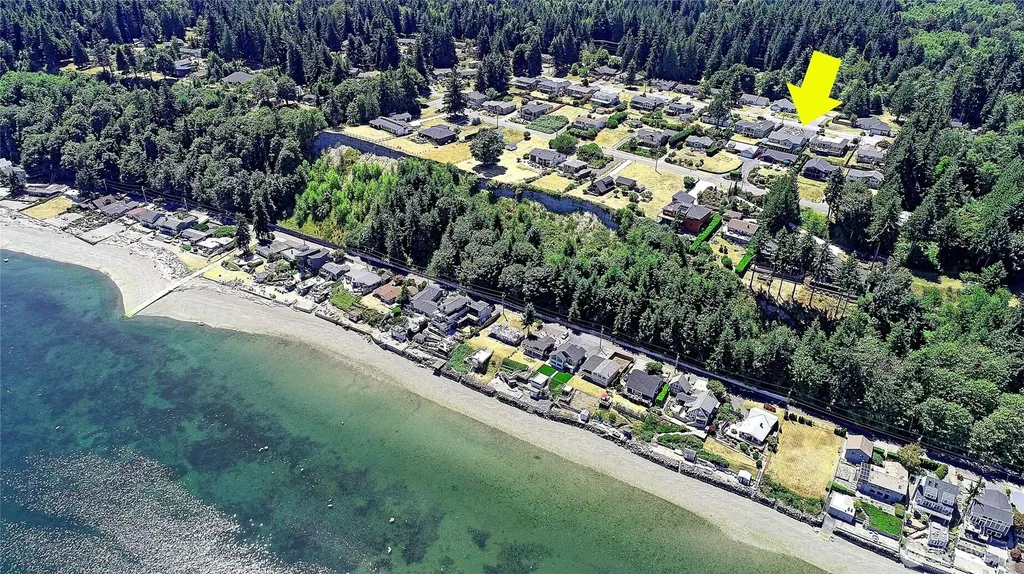 2891 Viewmont Place Camano Island WA 98282