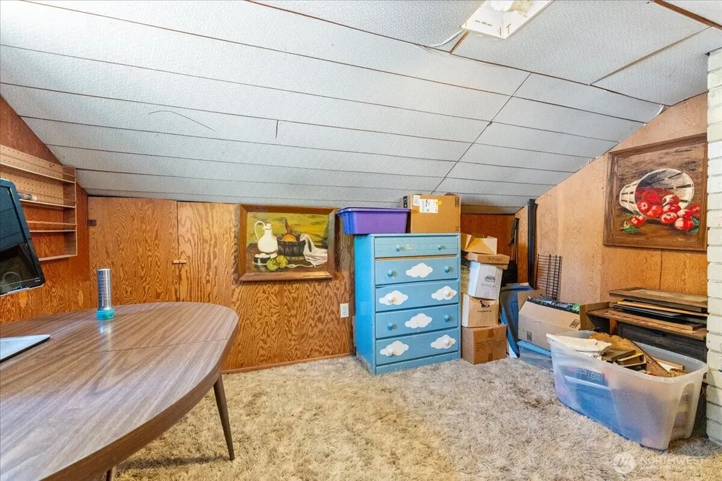 859 SW 132nd Street Burien WA 98146