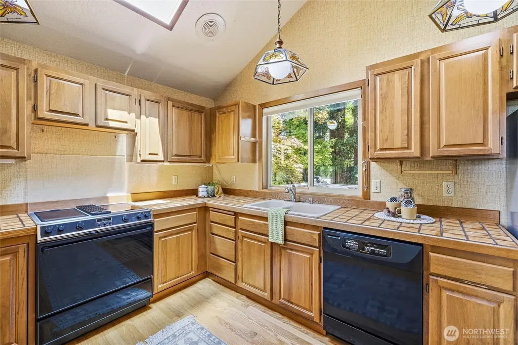 601 Clark Road Bellingham WA 98225