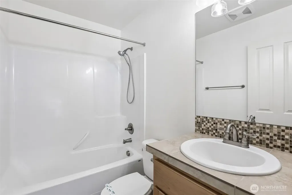 146 NW 76th Street Vancouver WA 98665