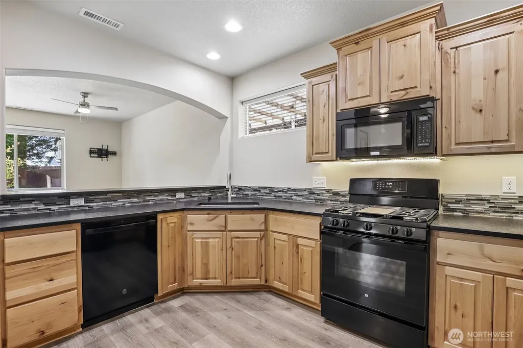 146 NW 76th Street Vancouver WA 98665