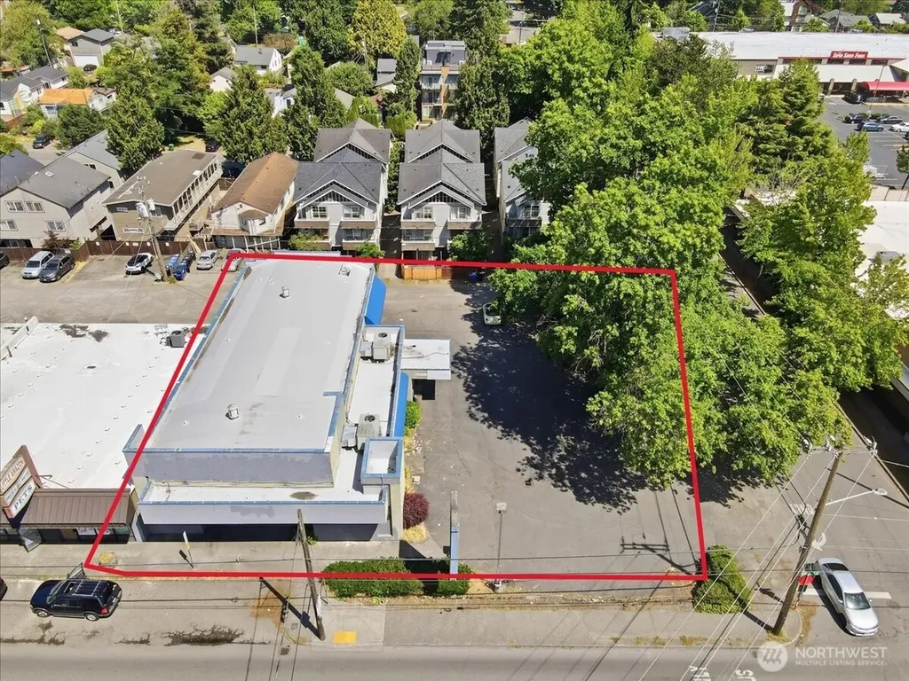 10310 Aurora Avenue N Seattle WA 98133