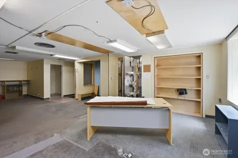 10310 Aurora Avenue N Seattle WA 98133
