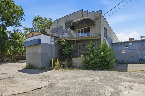 10310 Aurora Avenue N Seattle WA 98133