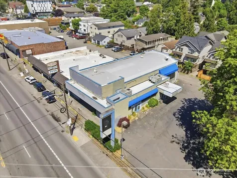 10310 Aurora Avenue N Seattle WA 98133