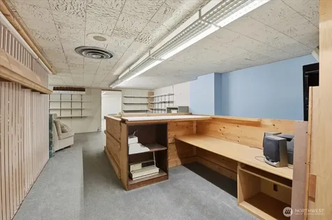 10310 Aurora Avenue N Seattle WA 98133