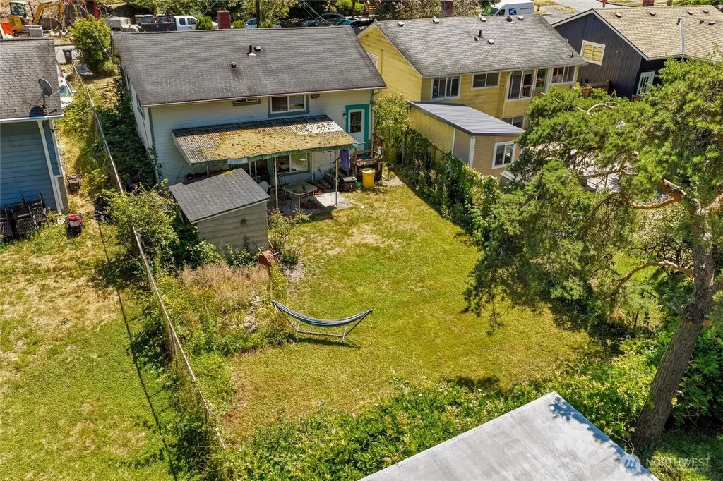 215 31st Avenue E Seattle WA 98112