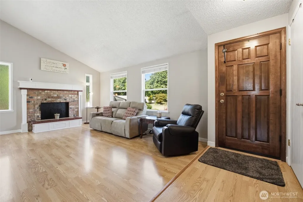 2731 Summerhill Court SW Tumwater WA 98512