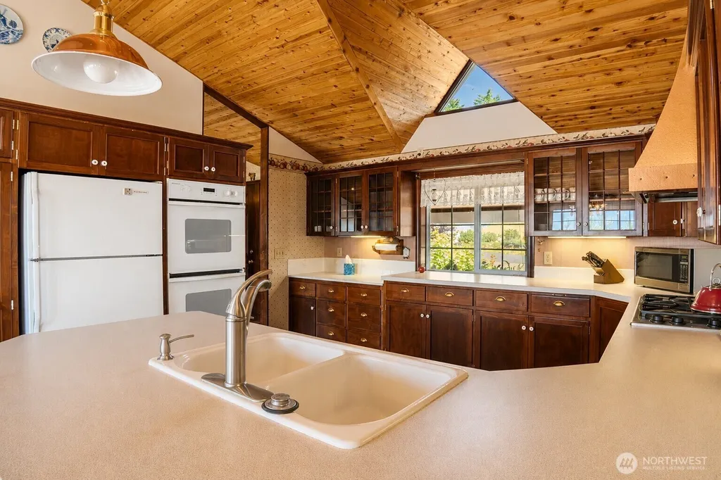 34801 J Place Ocean Park WA 98640