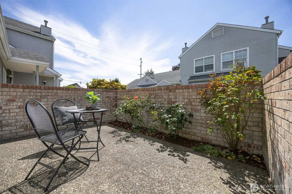 126 E Grover Street Lynden WA 98264
