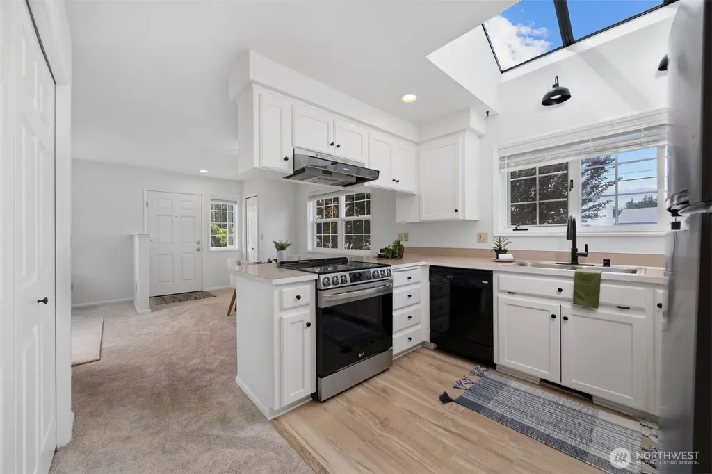 126 E Grover Street Lynden WA 98264