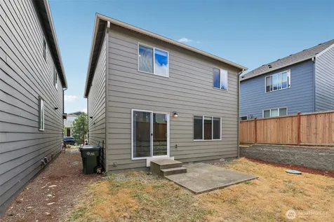18784 108th Avenue E Puyallup WA 98374