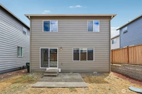 18784 108th Avenue E Puyallup WA 98374