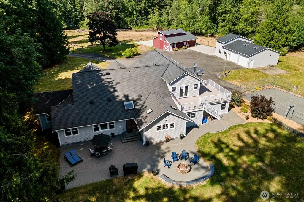 25327 NE 67th Place Redmond WA 98053
