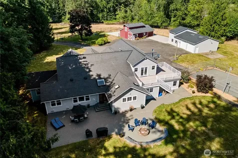 25327 NE 67th Place Redmond WA 98053