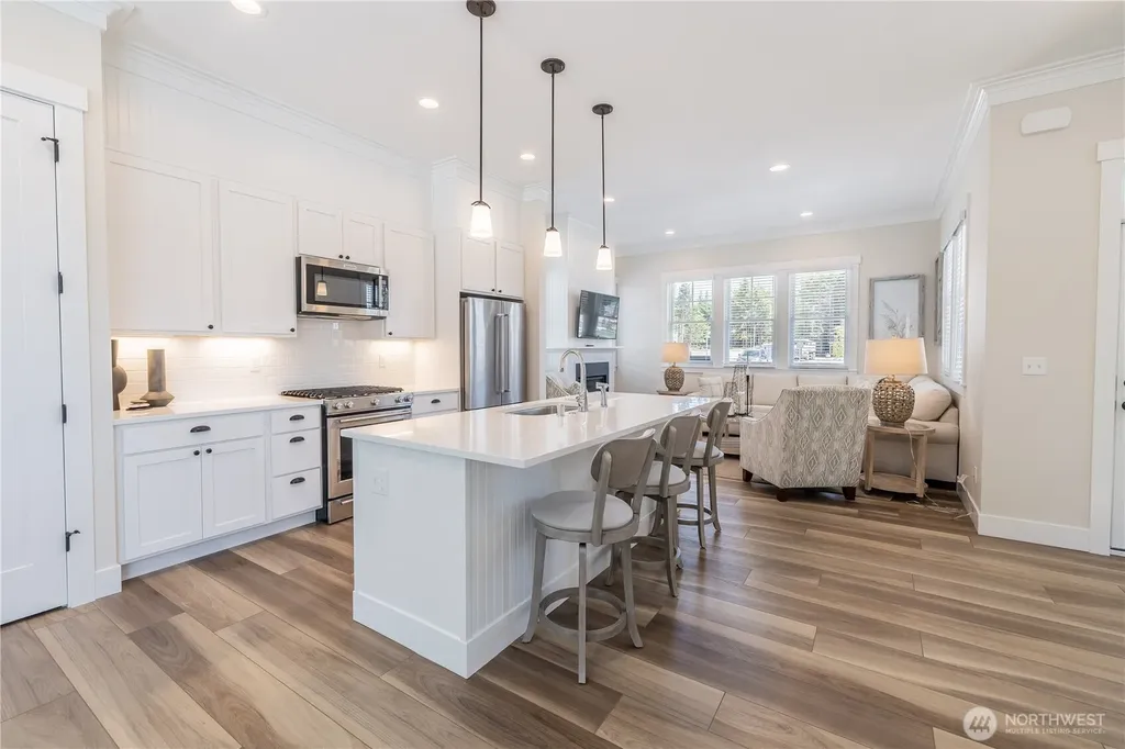 441 E Compass Street Pacific Beach WA 98571
