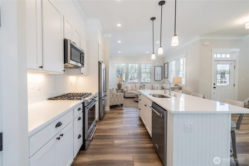 441 E Compass Street Pacific Beach WA 98571