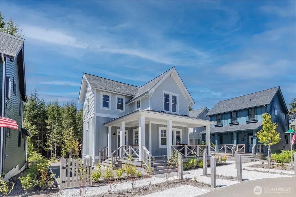 441 E Compass Street Pacific Beach WA 98571