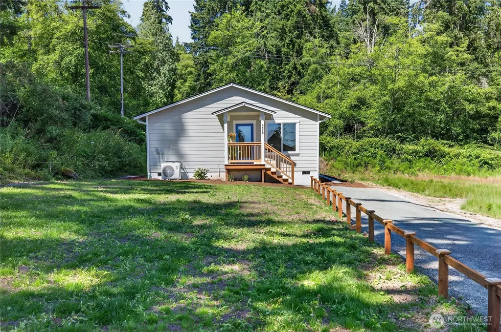 6888 Helena Street Clinton WA 98236
