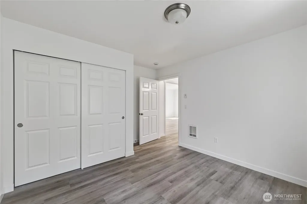 6888 Helena Street Clinton WA 98236