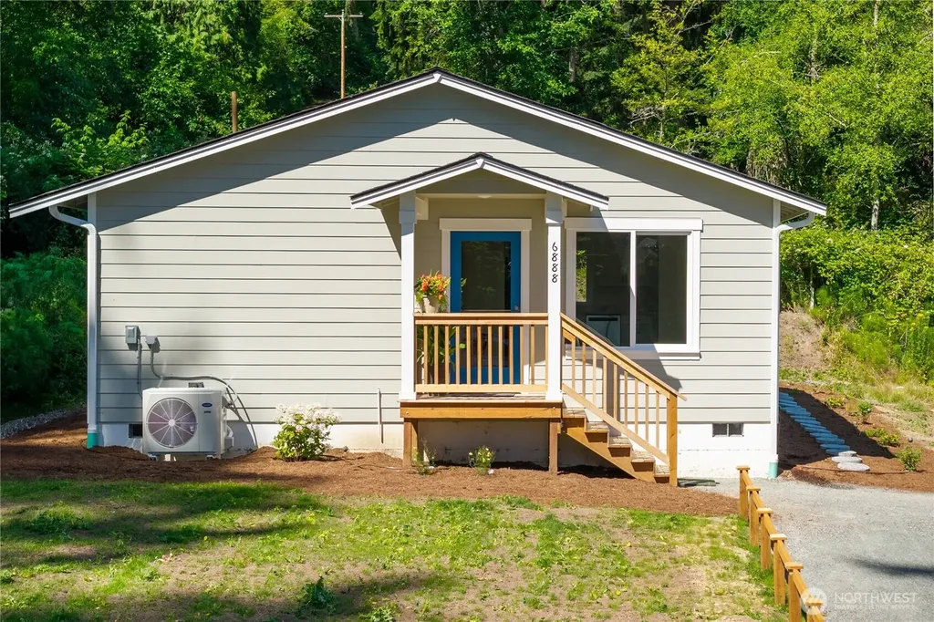 6888 Helena Street Clinton WA 98236